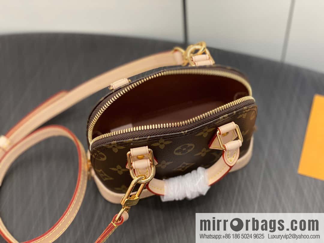 [Premium‑quality] M82717 monogram mini shell bag series New launch Nano Alma handbag