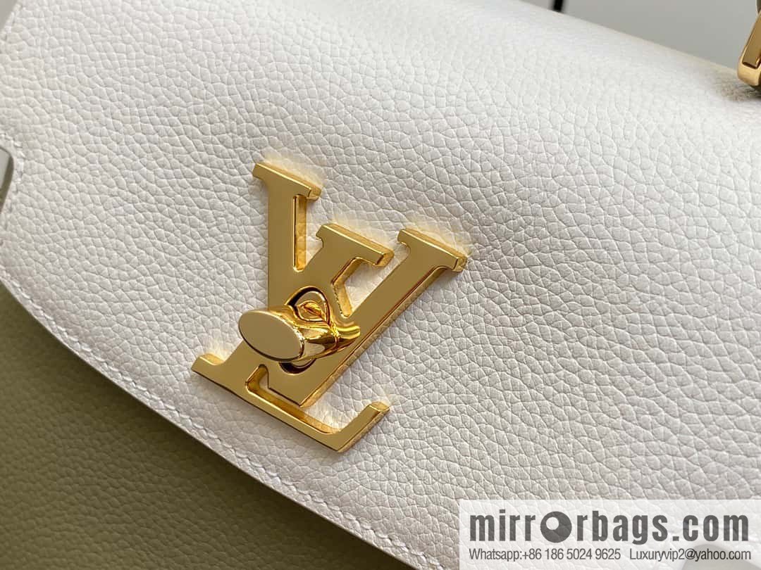 [Boutique‑grade] M21088 green, full leather chain bag series, this Lockme Ever mini handbag.