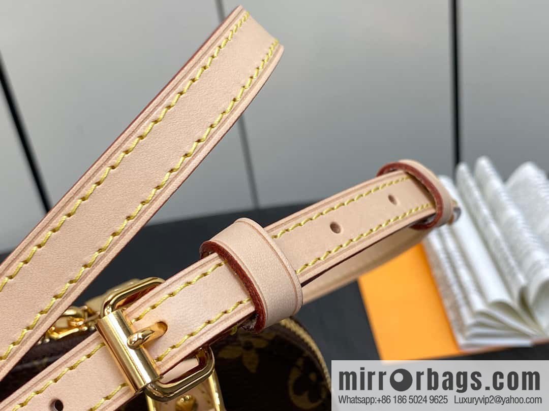 [Premium‑quality] M82717 monogram mini shell bag series New launch Nano Alma handbag