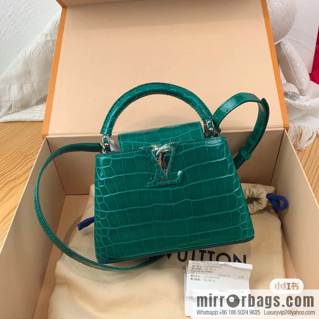 [Boutique‑grade] M48865 green, crocodile pattern full leather cap that English series Capucines BB handbag