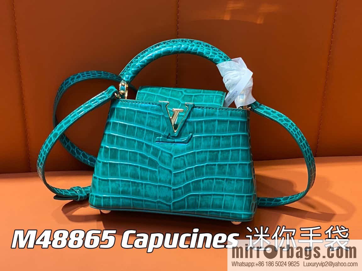 [Boutique‑grade] M48865 green, crocodile pattern full leather cap that English series Capucines mini handbag