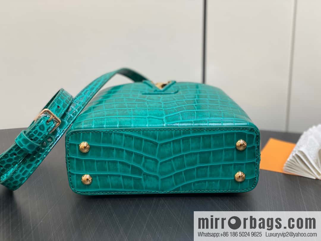 [Boutique‑grade] M48865 green, crocodile pattern full leather cap that English series Capucines mini handbag