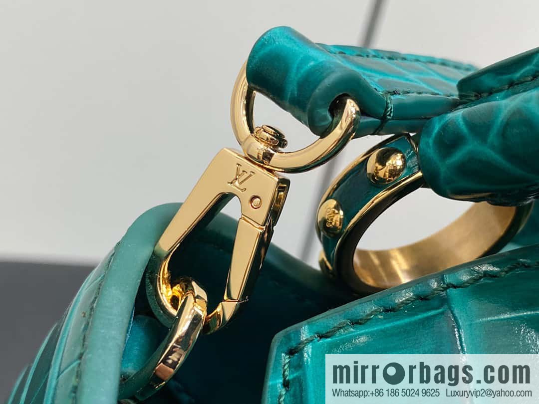 [Boutique‑grade] M48865 green, crocodile pattern full leather cap that English series Capucines mini handbag