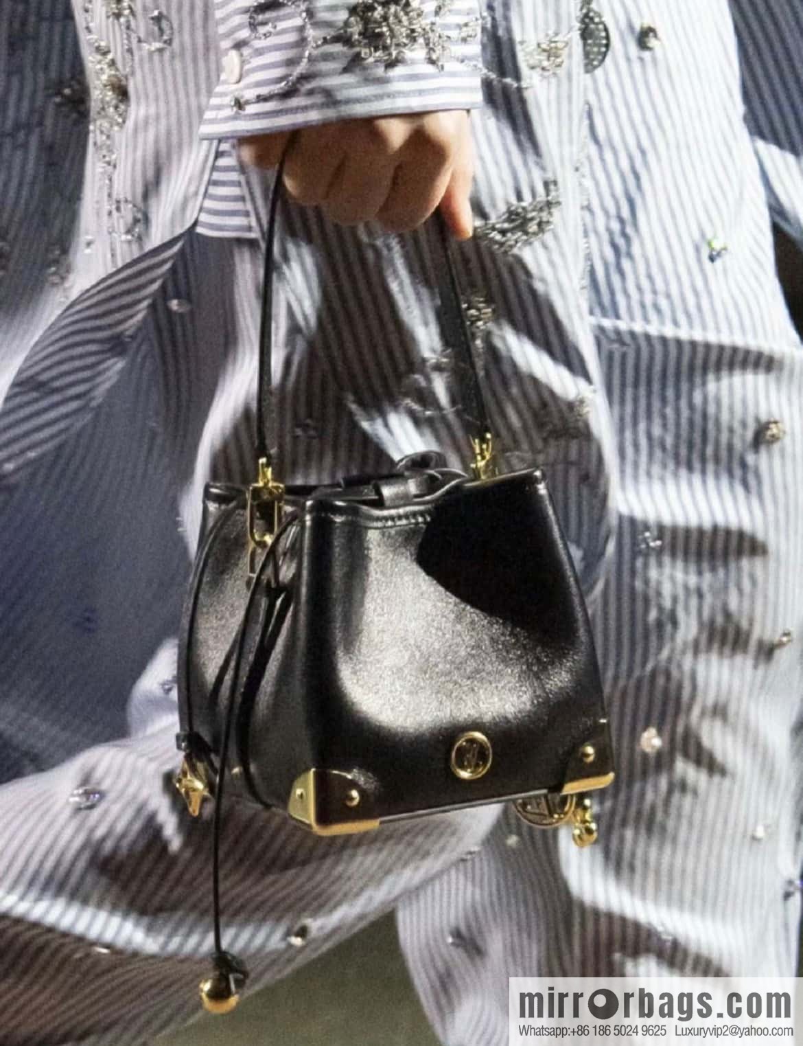 [Boutique‑grade] M82886 black full leather mini bucket bag siu mai bag series Zjs jh Online Only handbag