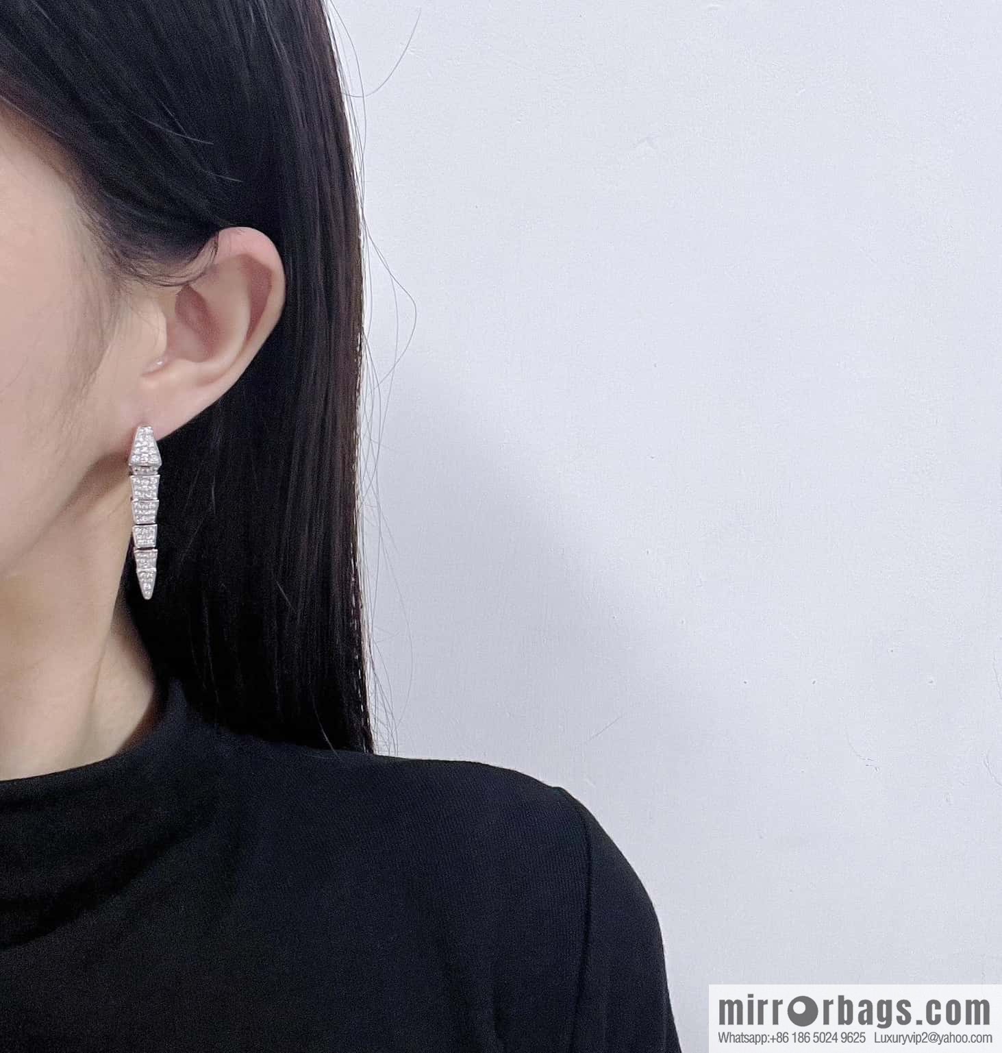 ❗️New ❗️ ☀️ BVLGARI SERPENTI VIPER Snake bone stud earrings ☀️