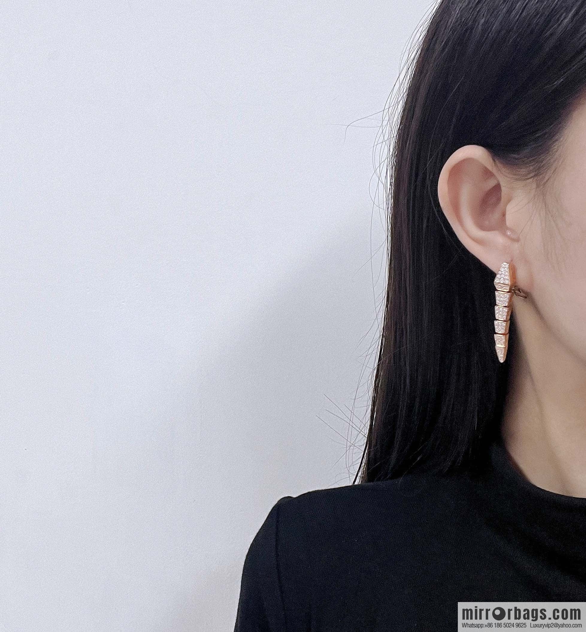 ❗️New ❗️ ☀️ BVLGARI SERPENTI VIPER Snake bone stud earrings ☀️