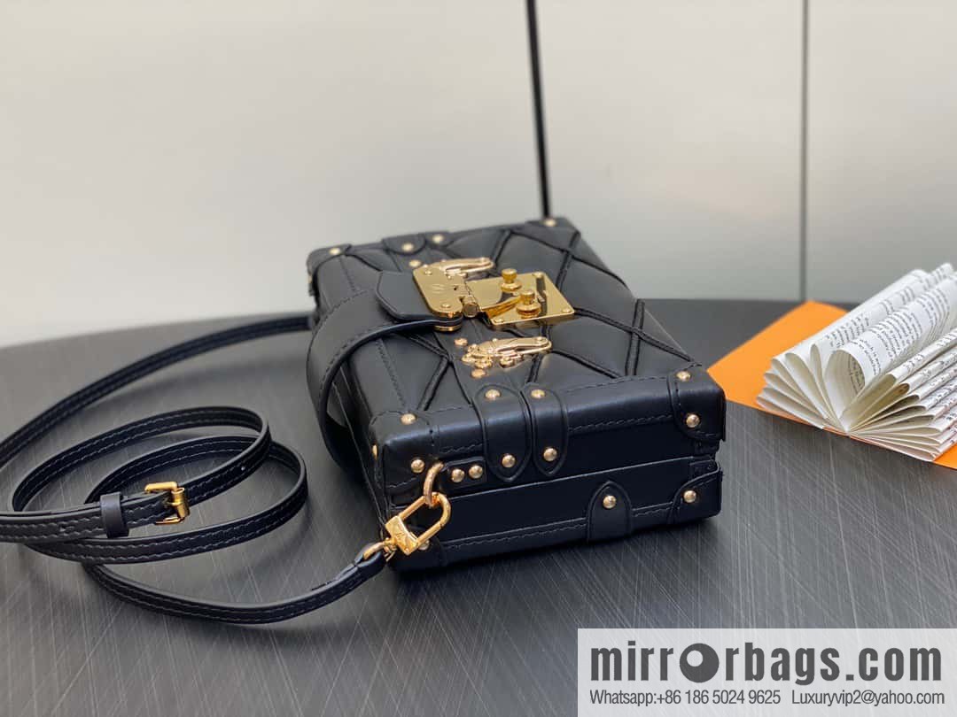 [Boutique‑grade] M23815 black diamond, box bag, box series Petite Malle box handbag