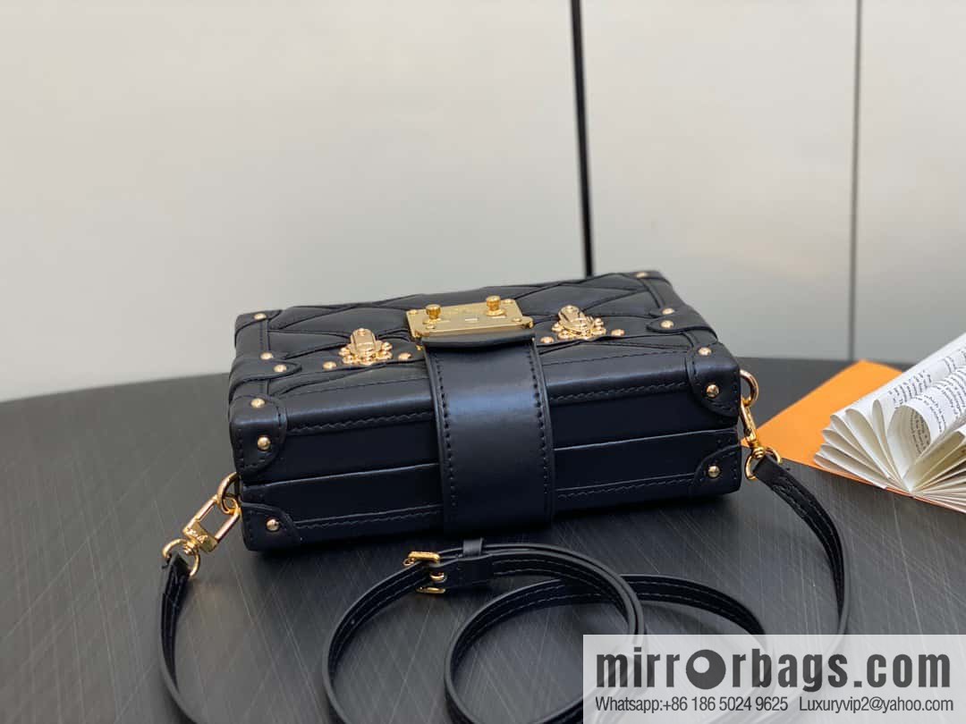 [Boutique‑grade] M23815 black diamond, box bag, box series Petite Malle box handbag