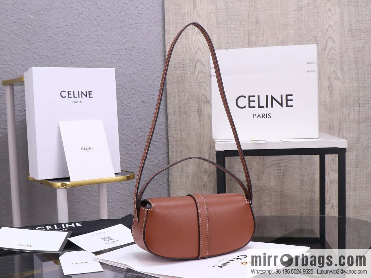 [Premium quality, all-steel hardware 】 𝗖𝗘𝗟𝗜𝗡𝗘 | 𝗧𝗔𝗕𝗢𝗨 𝗖𝗟𝗨𝗧𝗖𝗛 𝗕𝗮𝗴 padlock full leather bag, model: 101593/full leather model