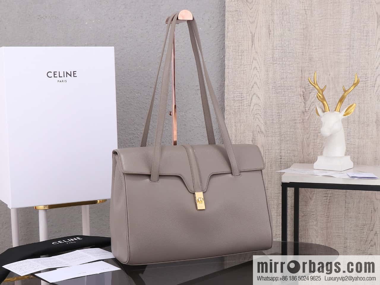 [Premium quality, all-steel hardware] CELINE Soft 16 large, plain beef leather (fabric) soft handbag, number: 194043CR4.04LU