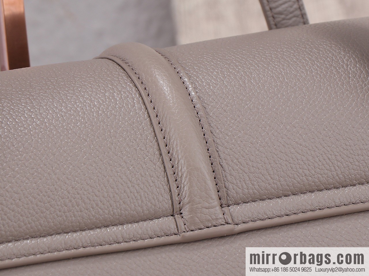 [Premium quality, all-steel hardware] CELINE Soft 16 large, plain beef leather (fabric) soft handbag, number: 194043CR4.04LU