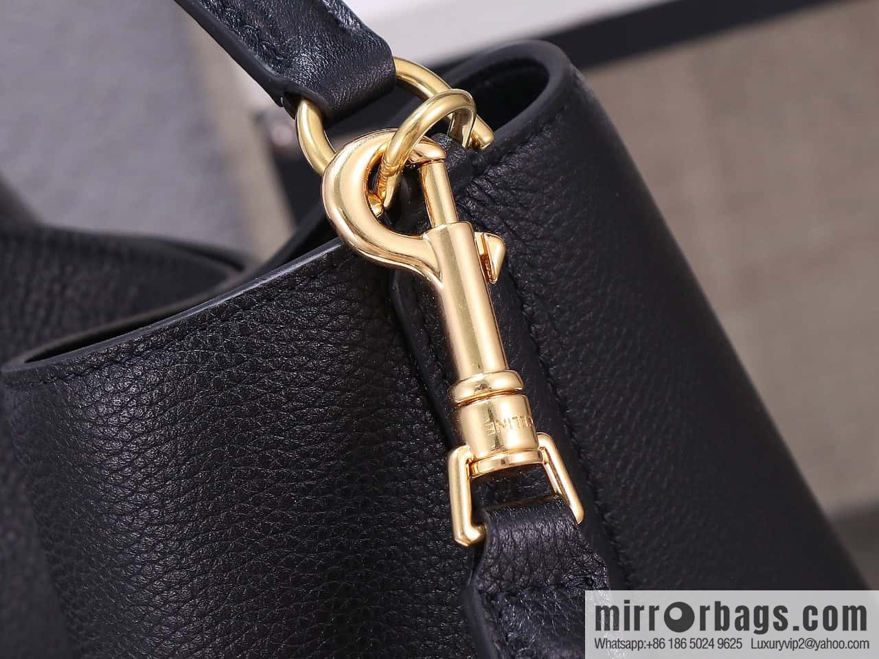 [Premium quality, all steel hardware] CELINE Bucket 16 calfskin bucket bag No.: 195573