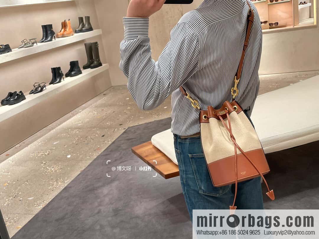 [Premium quality, all-steel hardware] CABAS MARIN small fabric Wagyu leather (fabric) drawstring bag, number: 113082EZR.02NT