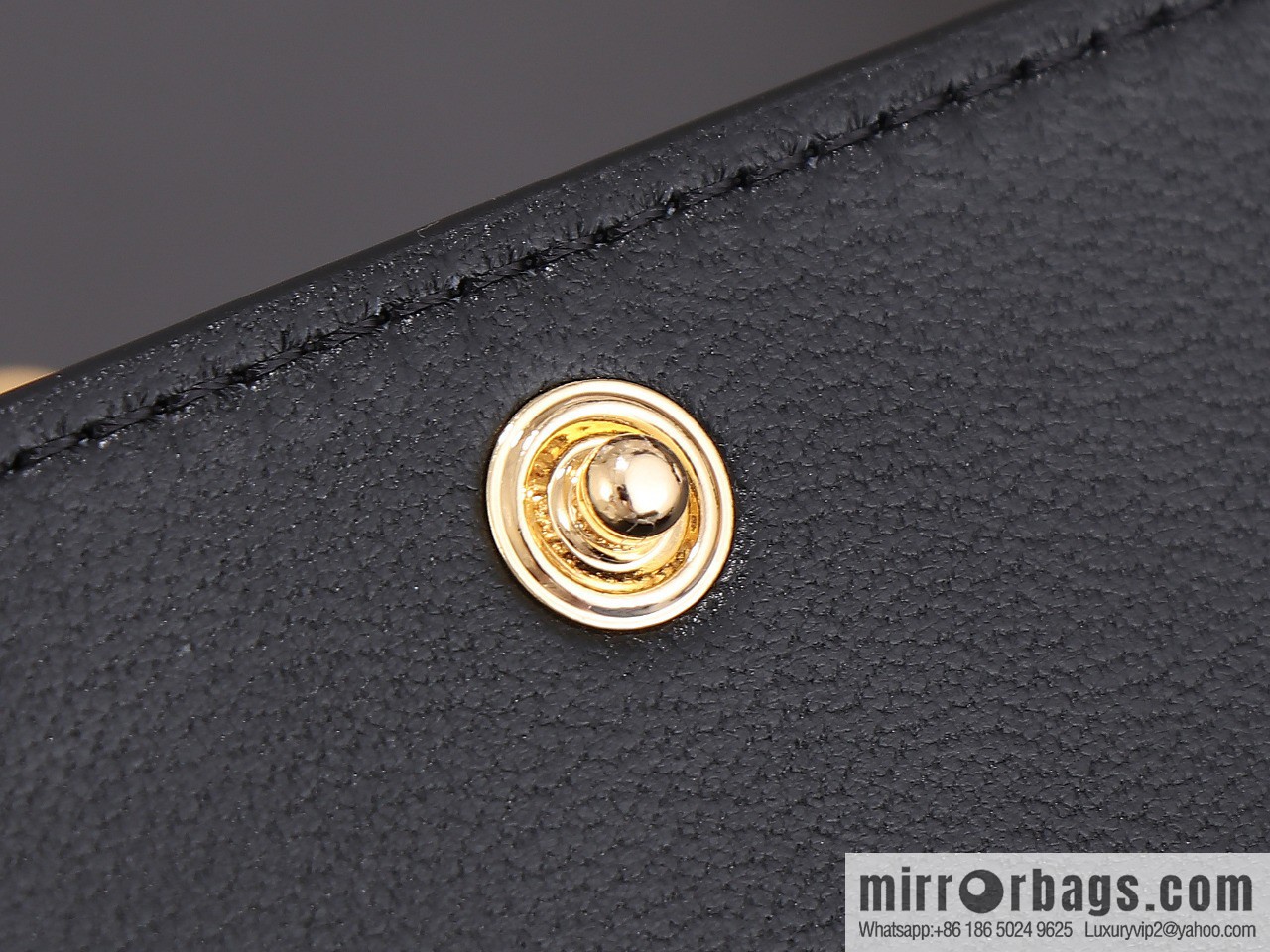 [Premium quality, all-steel hardware] CE tri-fold wallet 🅰️ simple black tri-fold wallet model number: 100782