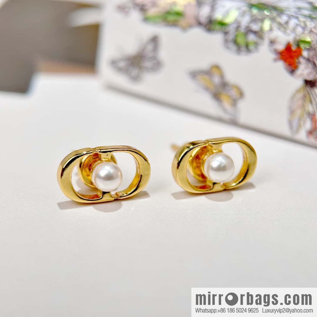 New ☑️ DIOR CD pearl earrings stud earrings