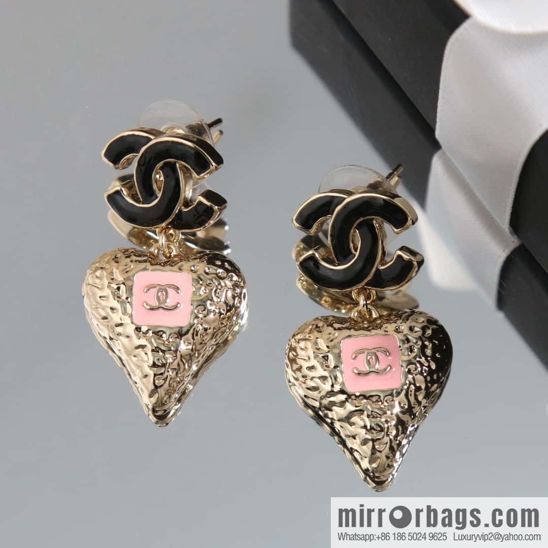 ☀️New ☑️ chanel c2 double c peach heart love earrings earrings ☀️
