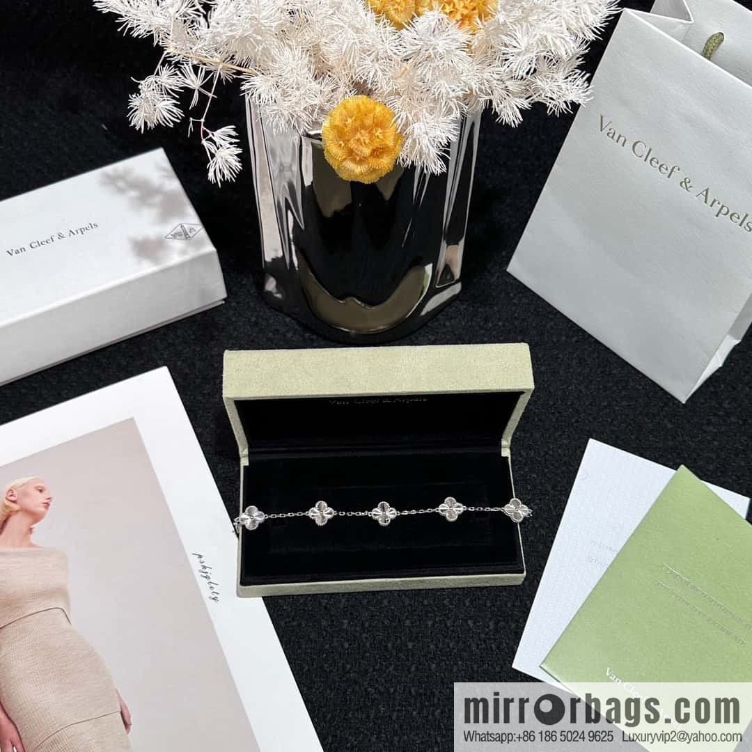 ❗️CNC version ❗️ ☀️ Van Cleef & Arpels silver engraved laser four-leaf clover five-flower bracelet ☀️ (copy)