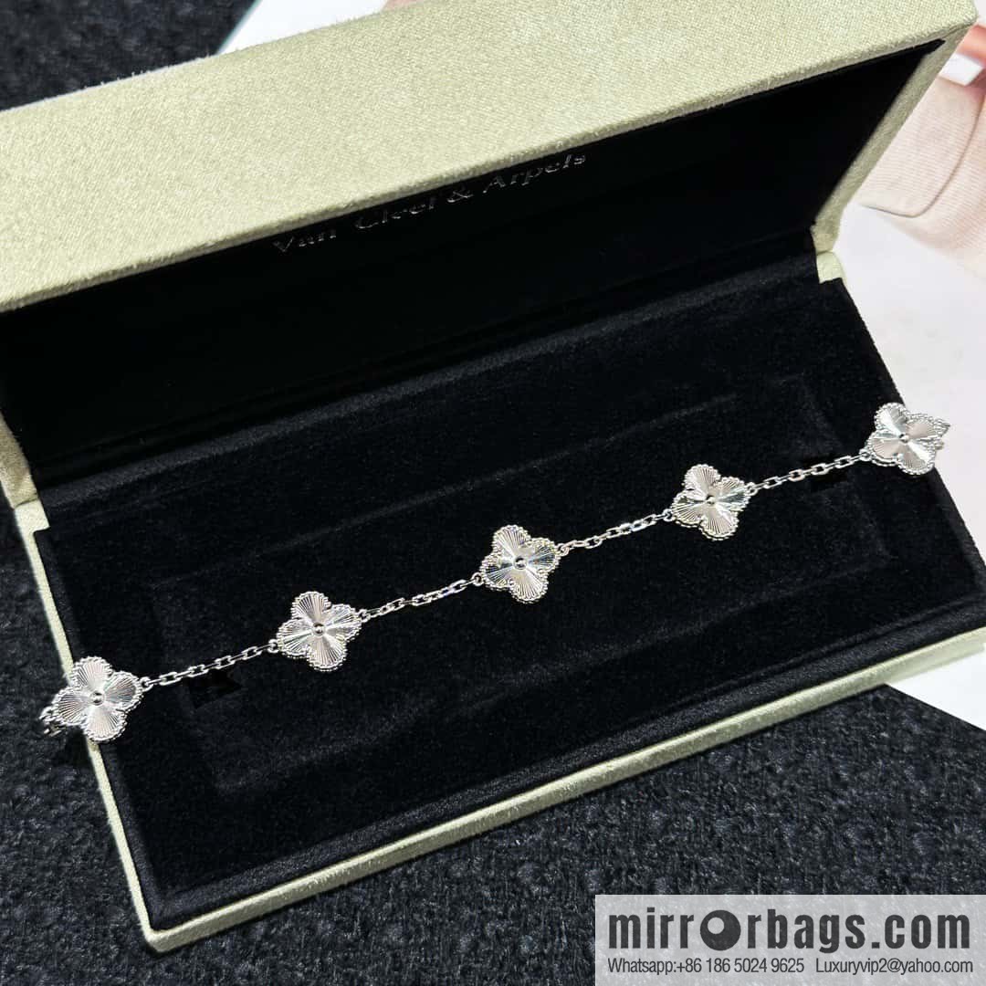 ❗️CNC version ❗️ ☀️ Van Cleef & Arpels silver engraved laser four-leaf clover five-flower bracelet ☀️ (copy)