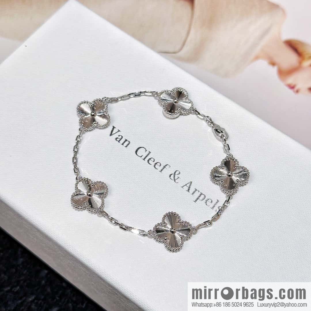 ❗️CNC version ❗️ ☀️ Van Cleef & Arpels silver engraved laser four-leaf clover five-flower bracelet ☀️ (copy)