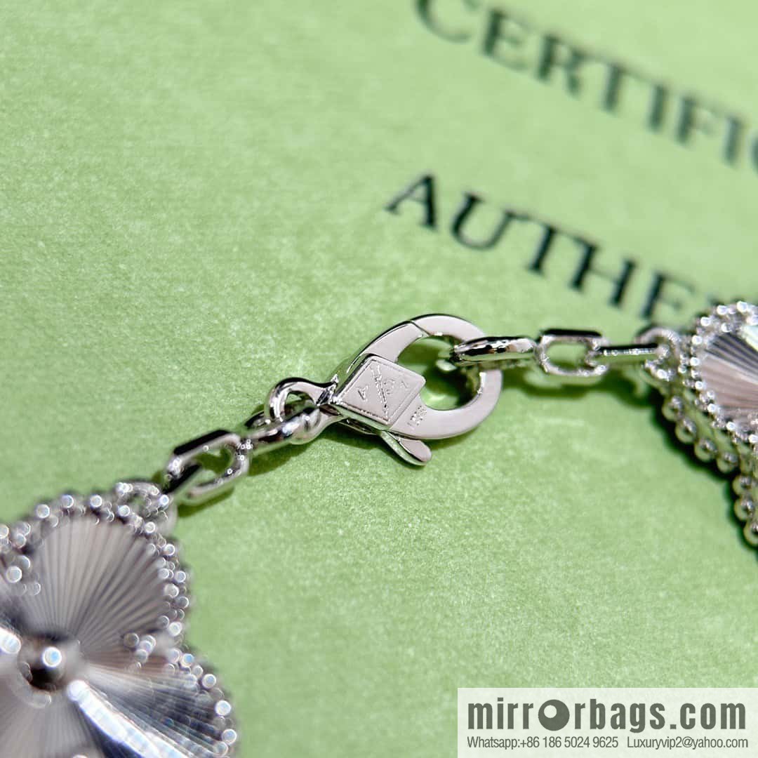 ❗️CNC version ❗️ ☀️ Van Cleef & Arpels silver engraved laser four-leaf clover five-flower bracelet ☀️ (copy)