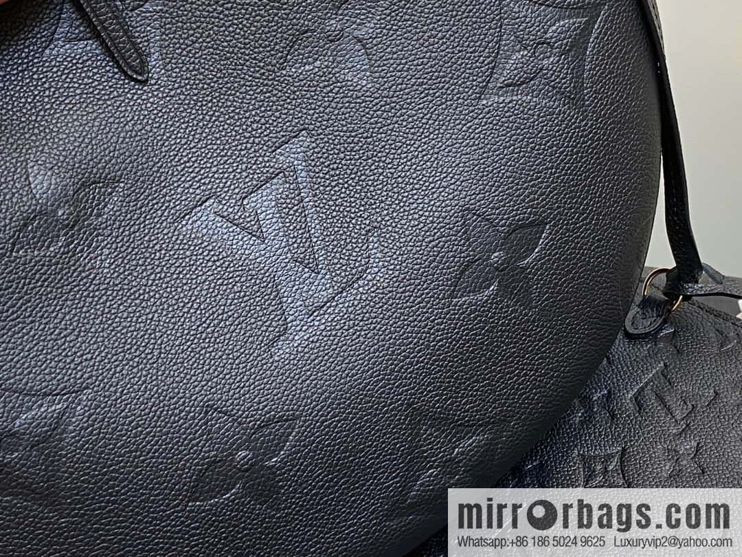 [Boutique‑grade] M46725 black full leather, moon bag series, this Loop Hobo handbag.