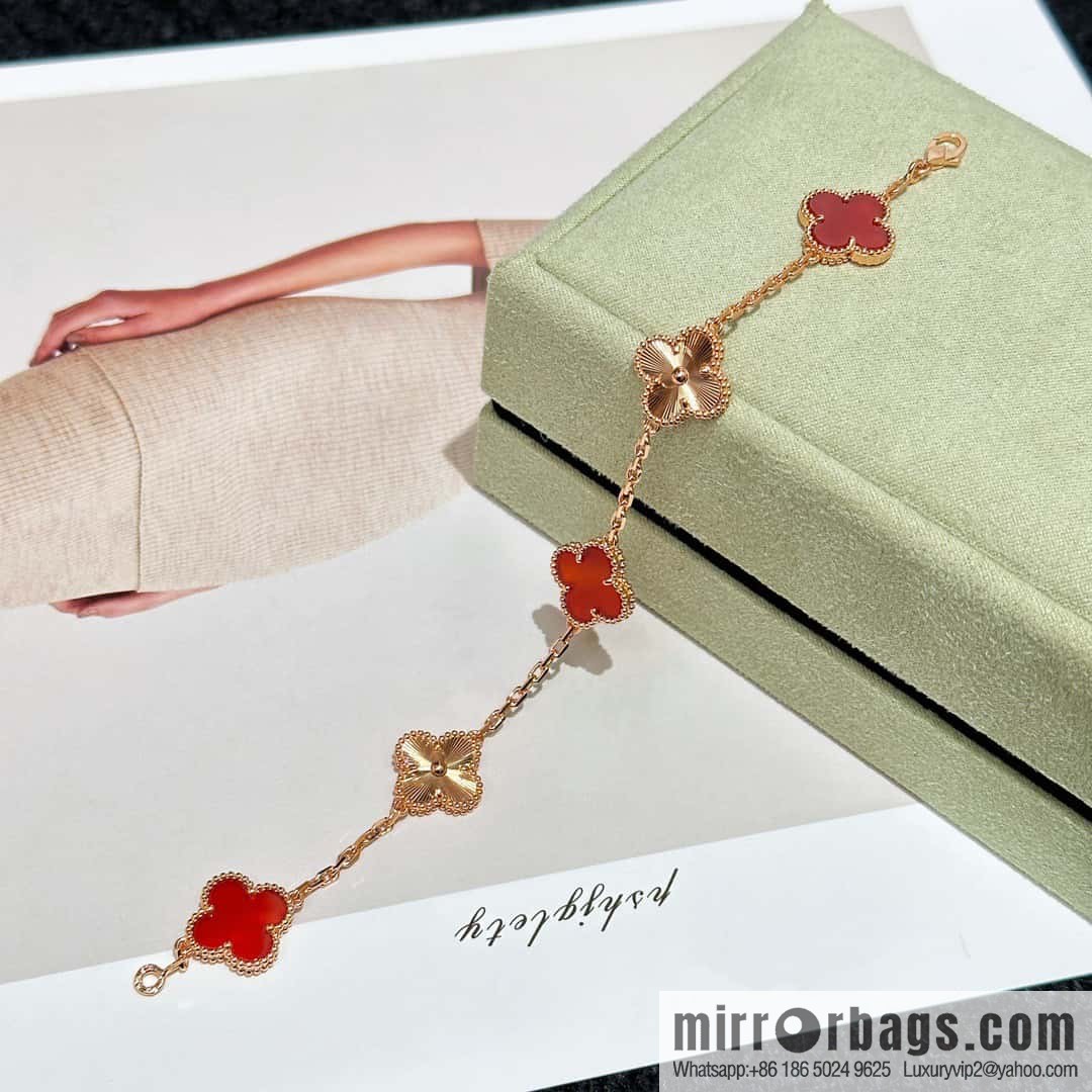 ❗️CNC version ❗️ ☀️ Van Cleef & Arpels engraved laser agate four-leaf clover five-flower bracelet ☀️ (copy) (copy)