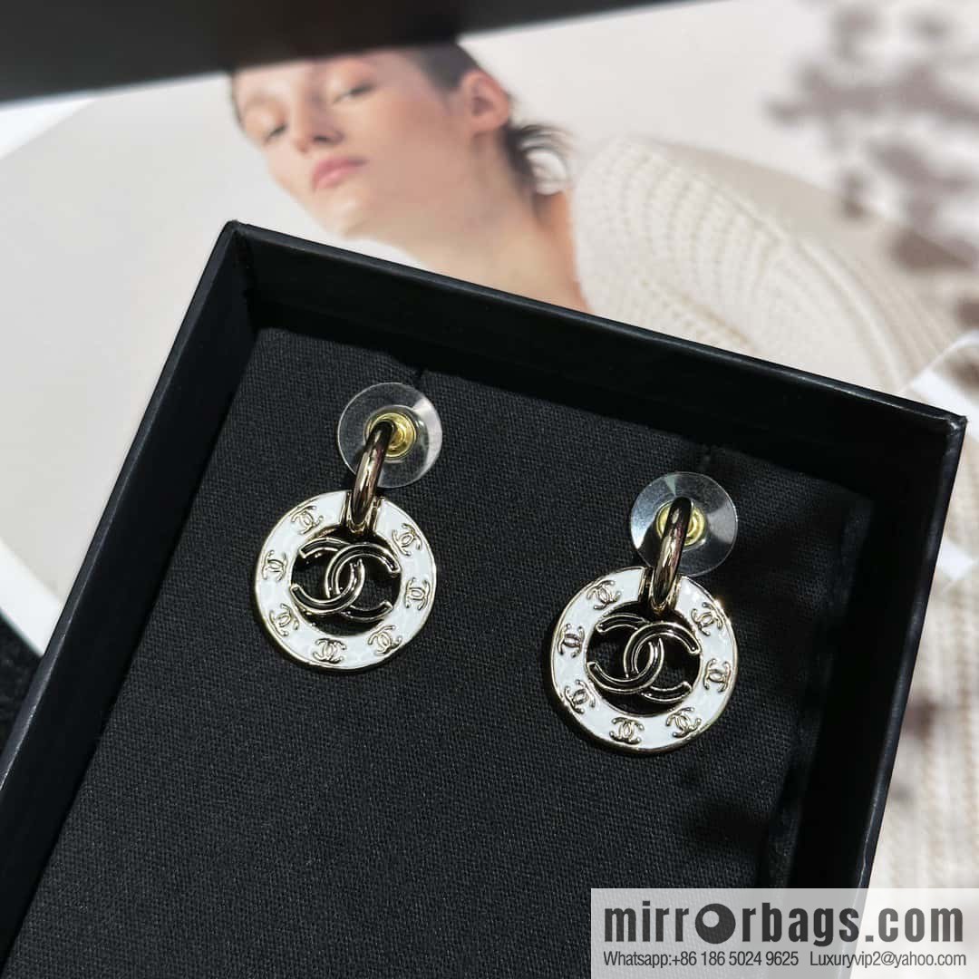 ❗️New ❗️☀️ new ☑️ chanel c2 double c round drip earrings ☀️