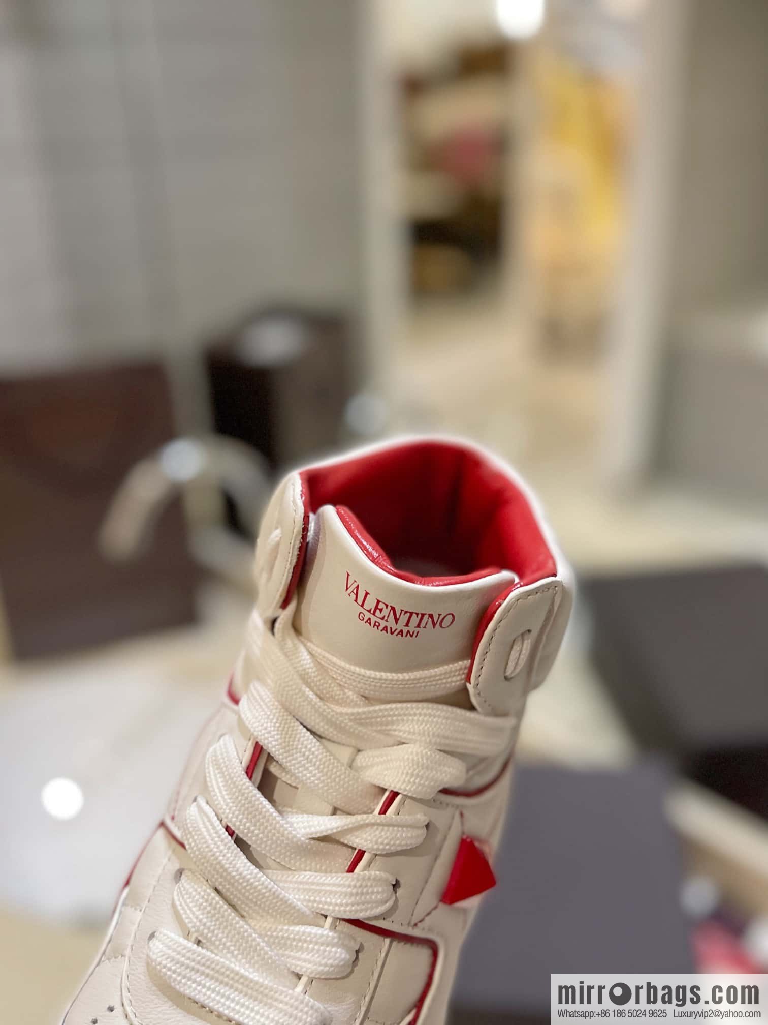 🐰🐰The highest-end high-top, the latest couple casual sports shoes at the franchise store, high-top shoes.
