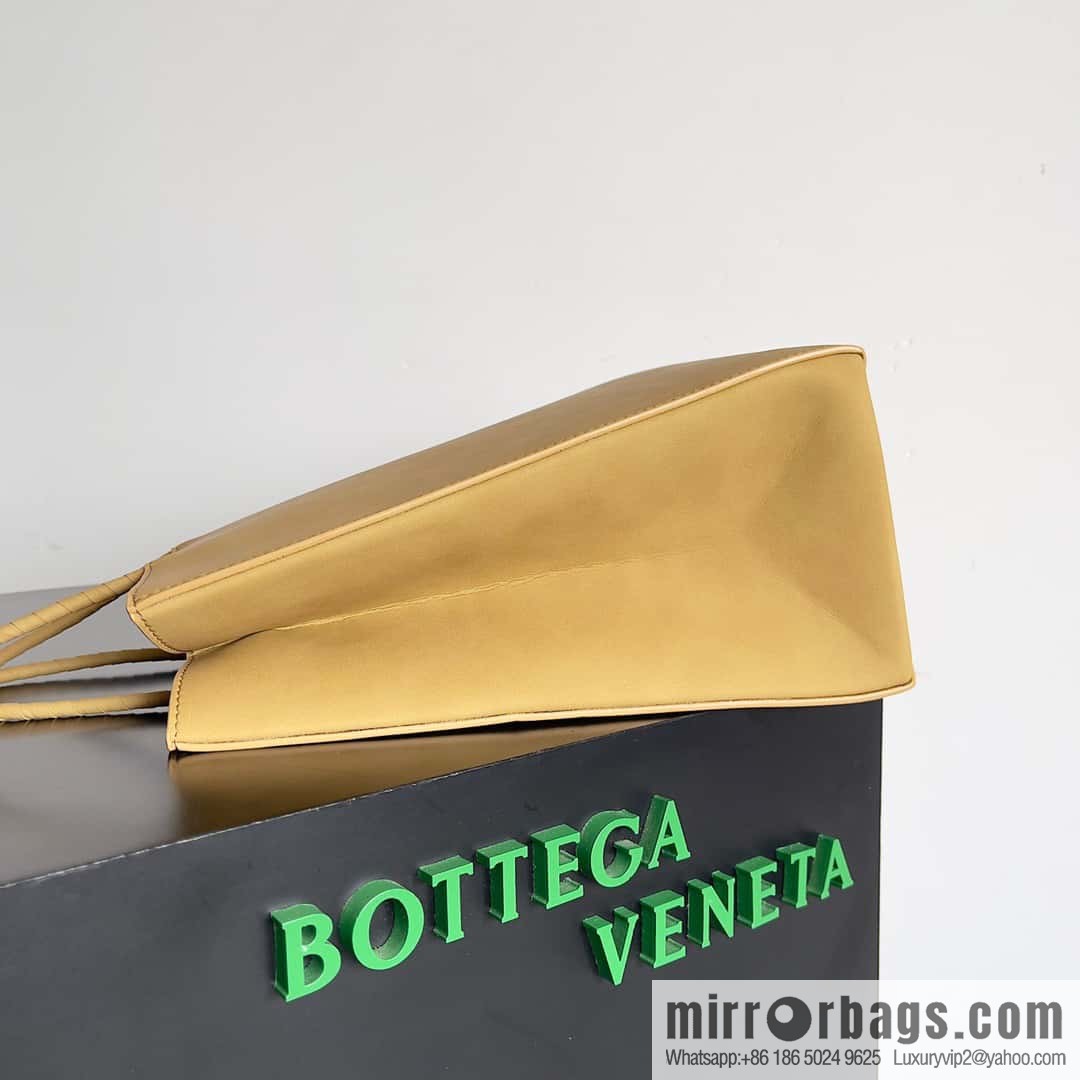 Bv 2023 early autumn new product Brown Bag fun kraft paper bag, model number: 741542 small leather paper tray