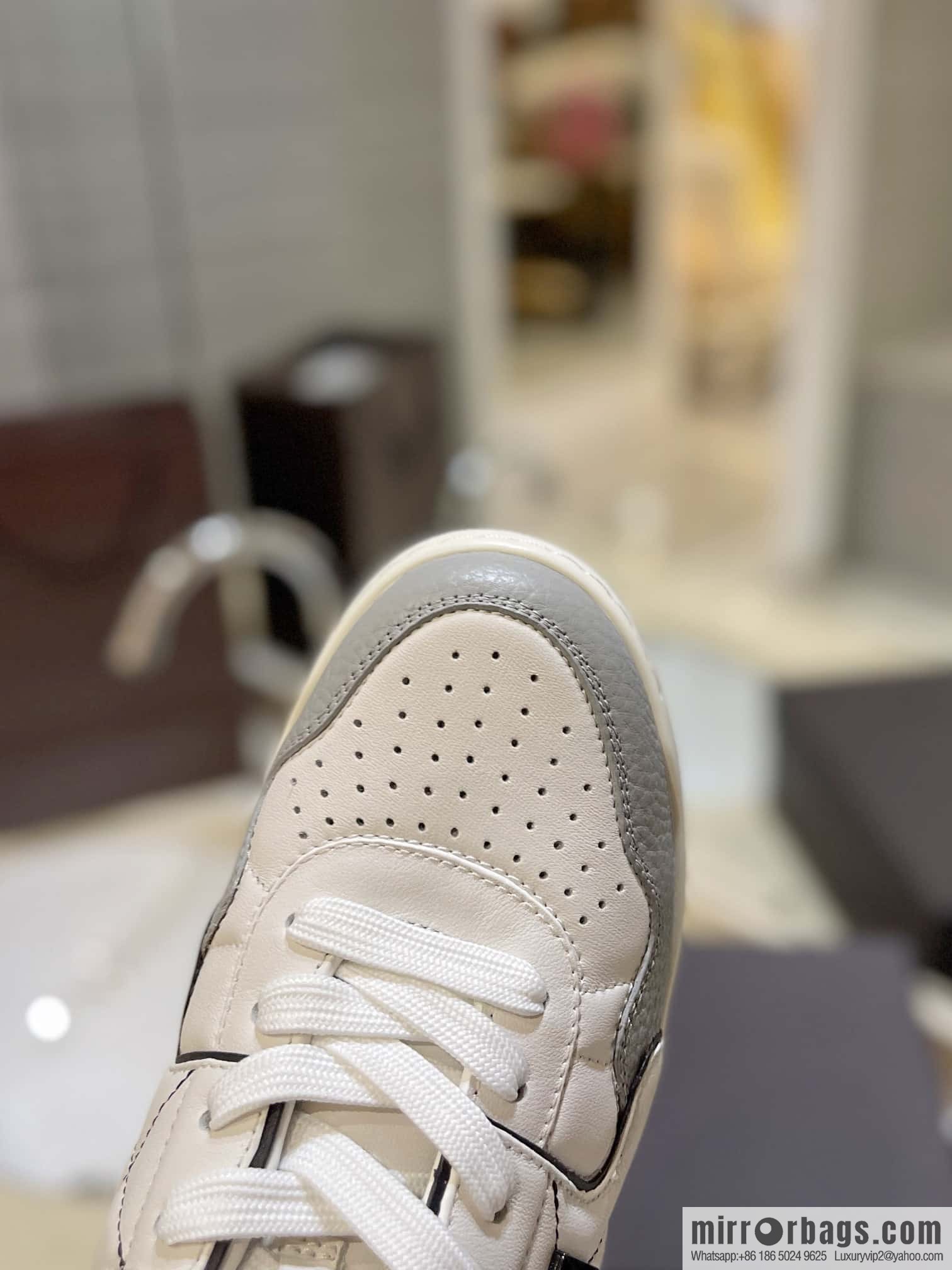🐰🐰The highest-end high-top, the latest couple casual sports shoes at the franchise store, high-top shoes.