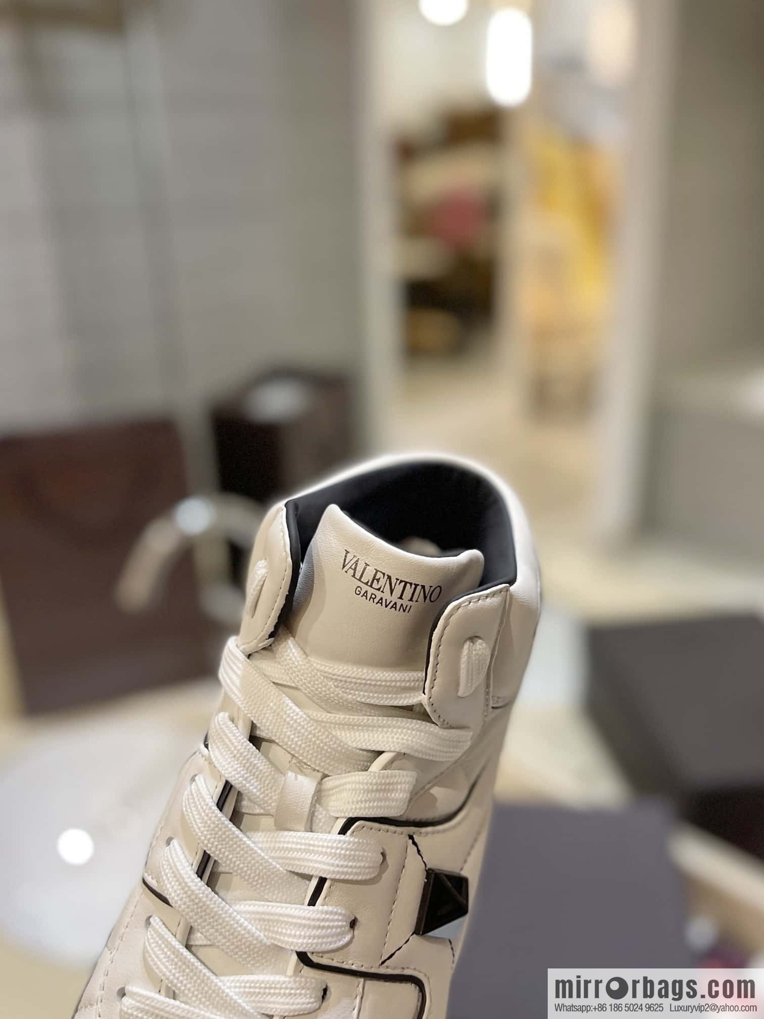 🐰🐰The highest-end high-top, the latest couple casual sports shoes at the franchise store, high-top shoes.
