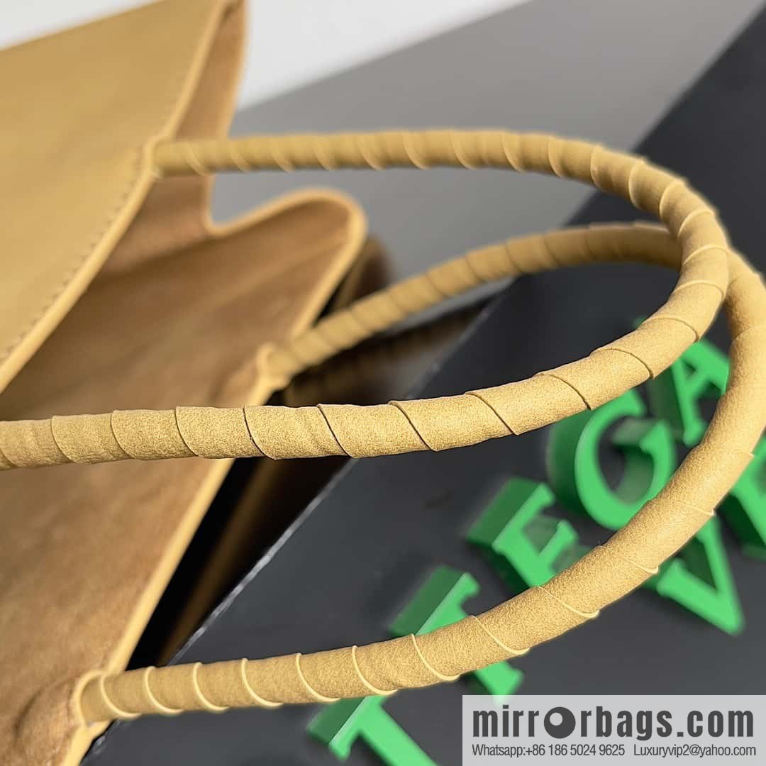 Bv 2023 early autumn new product Brown Bag fun kraft paper bag, model number: 741542 small leather paper tray