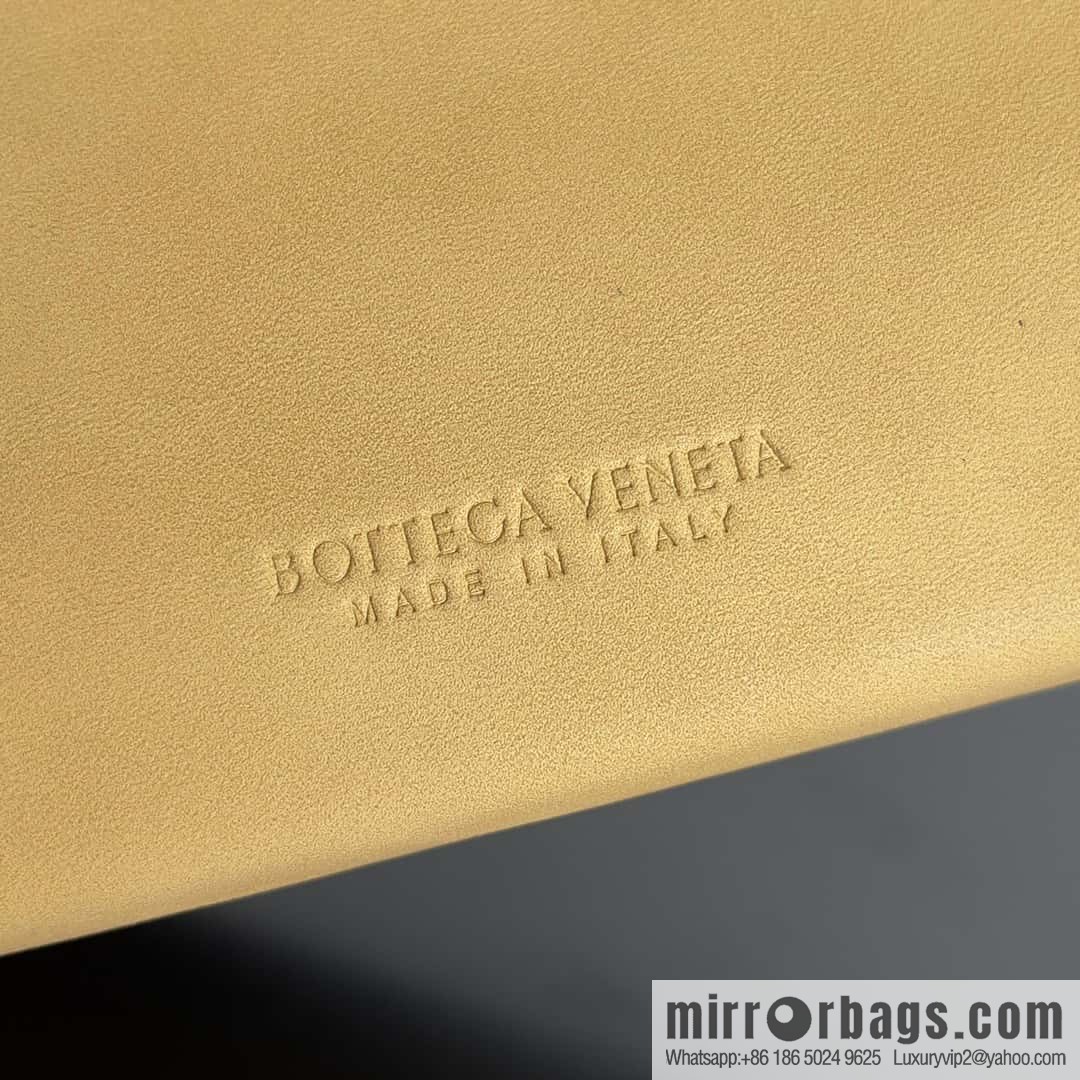 Bv 2023 early autumn new product Brown Bag fun kraft paper bag, model number: 741542 small leather paper tray