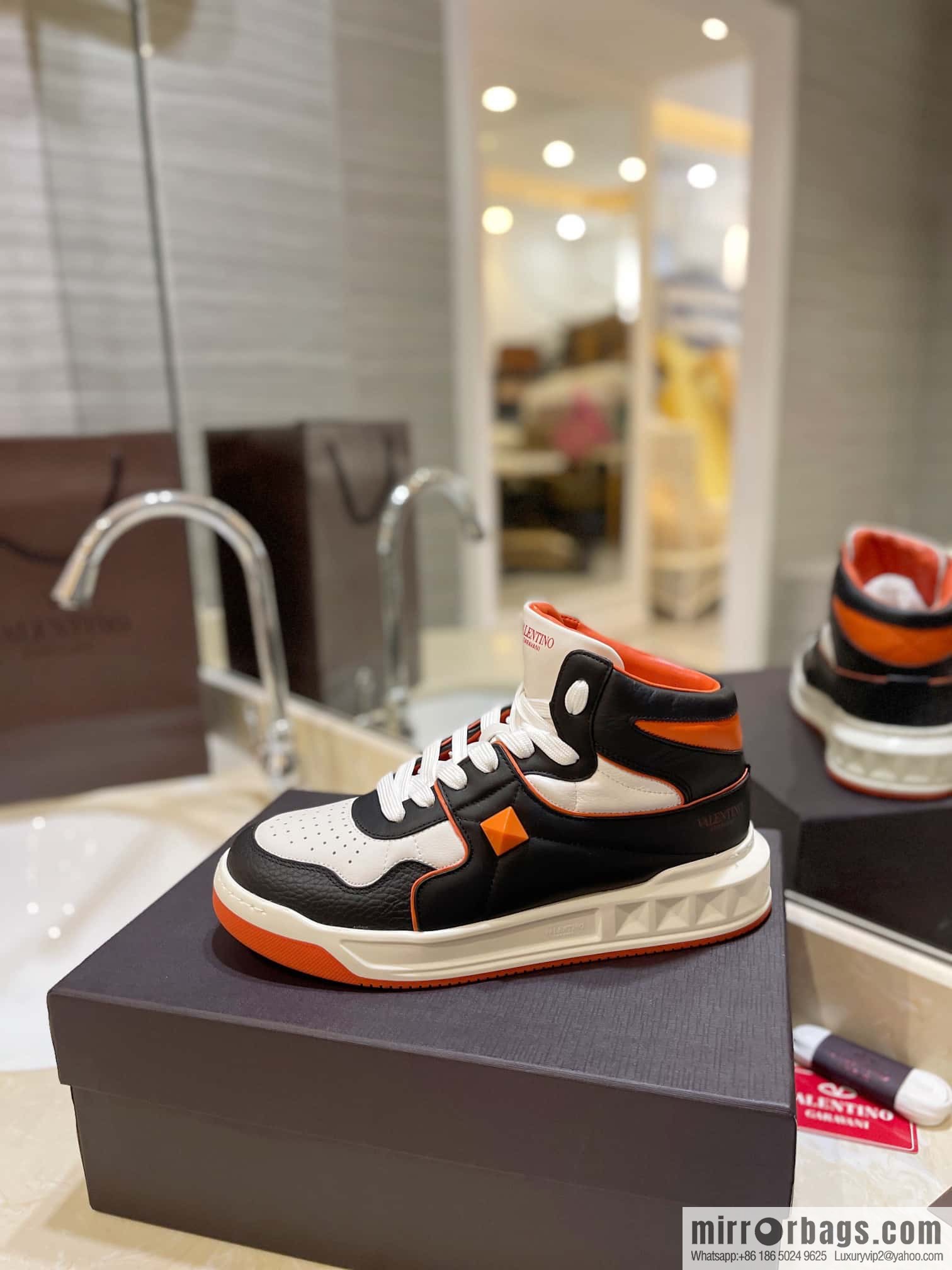 🐰🐰The highest-end high-top, the latest couple casual sports shoes at the franchise store, high-top shoes.