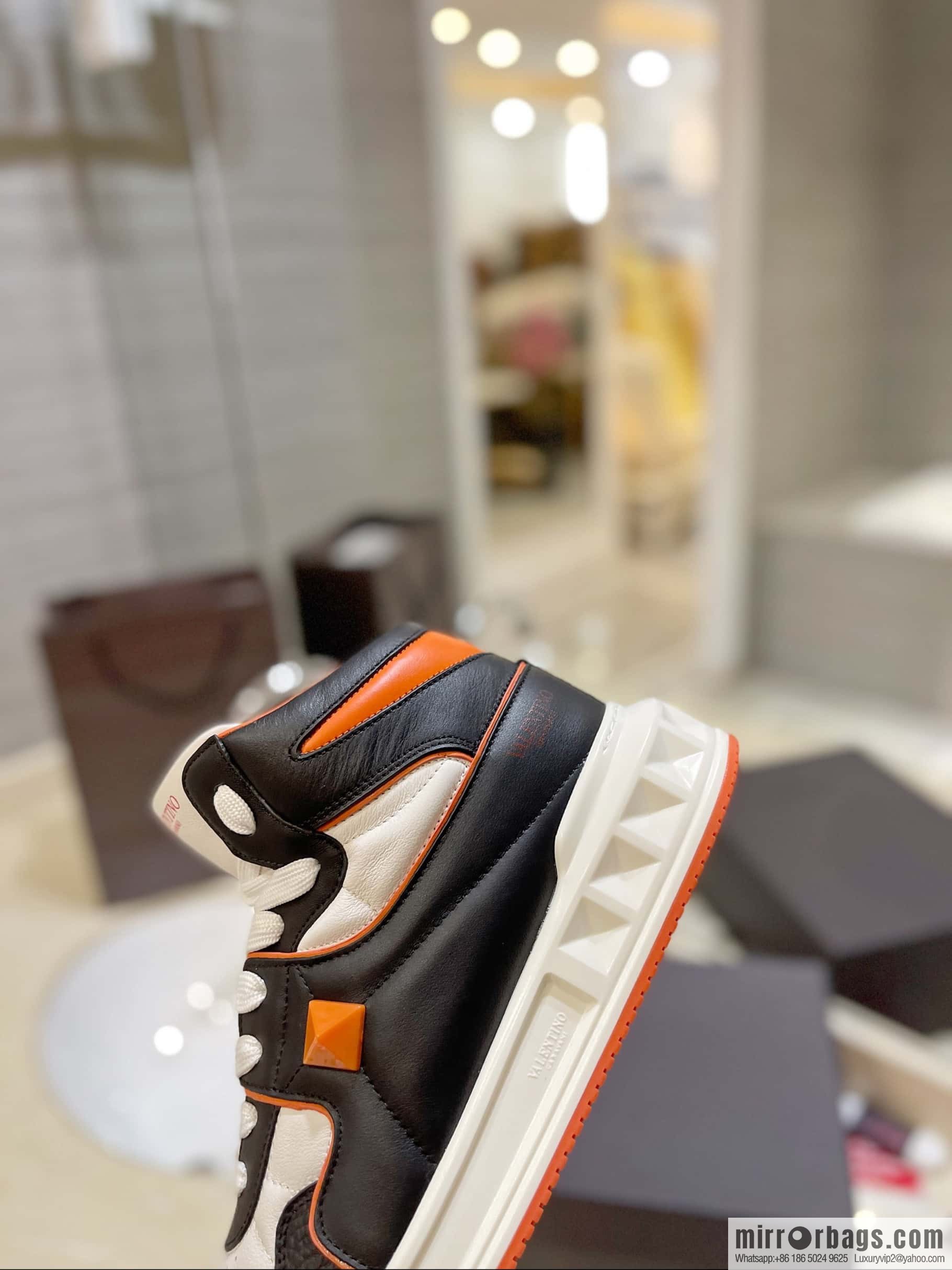 🐰🐰The highest-end high-top, the latest couple casual sports shoes at the franchise store, high-top shoes.