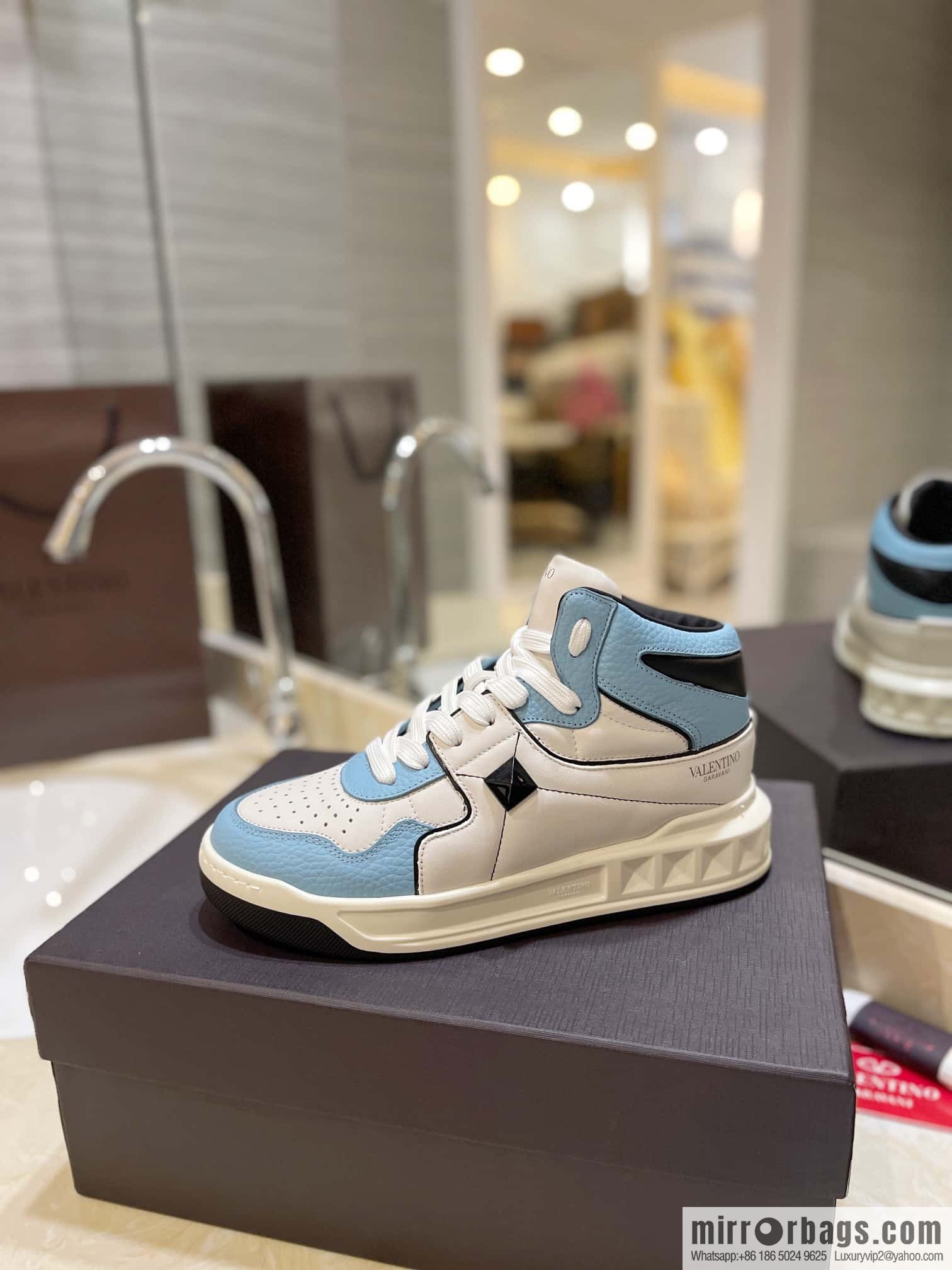 🐰🐰The highest-end high-top, the latest couple casual sports shoes at the franchise store, high-top shoes.