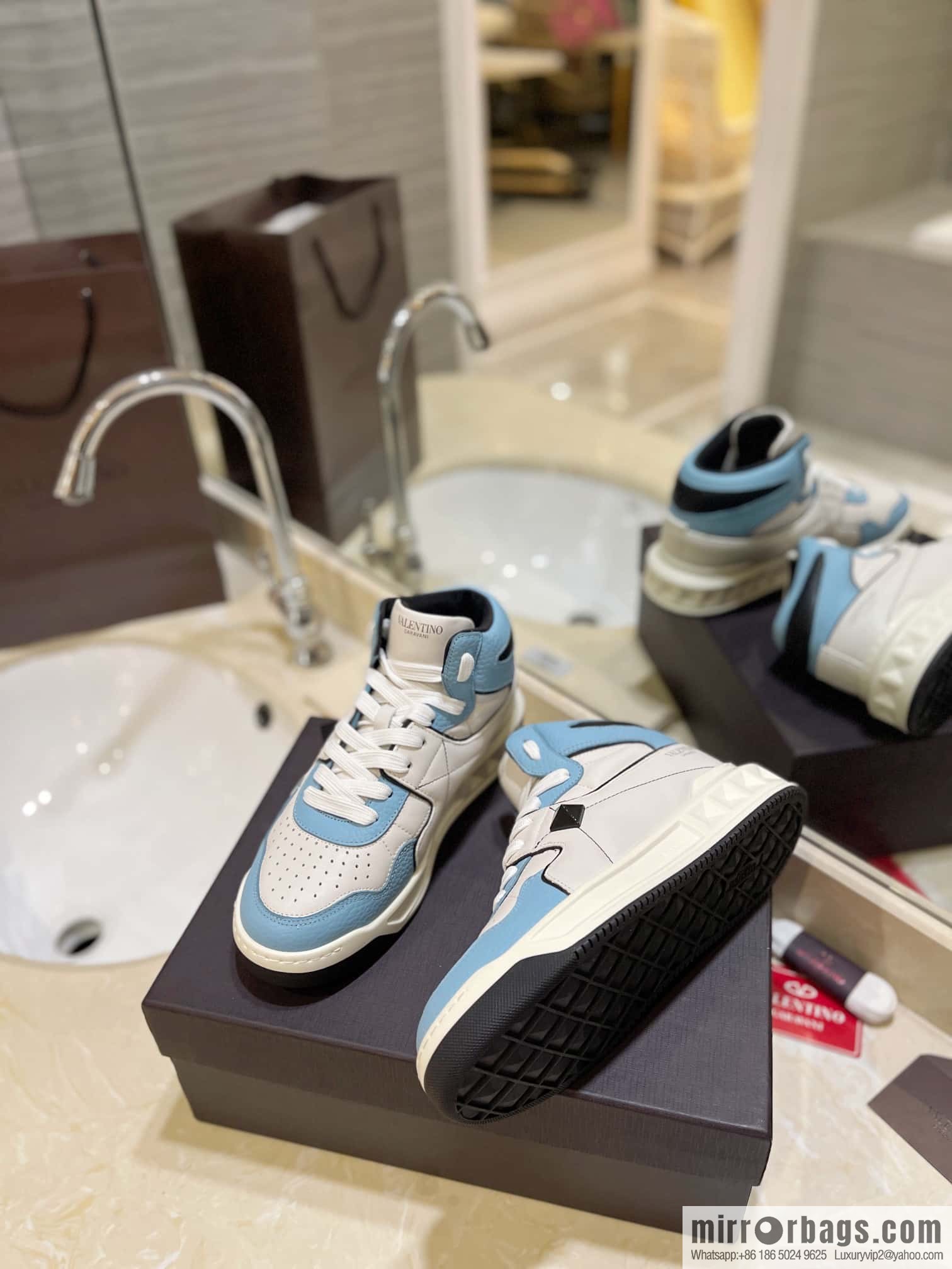 🐰🐰The highest-end high-top, the latest couple casual sports shoes at the franchise store, high-top shoes.
