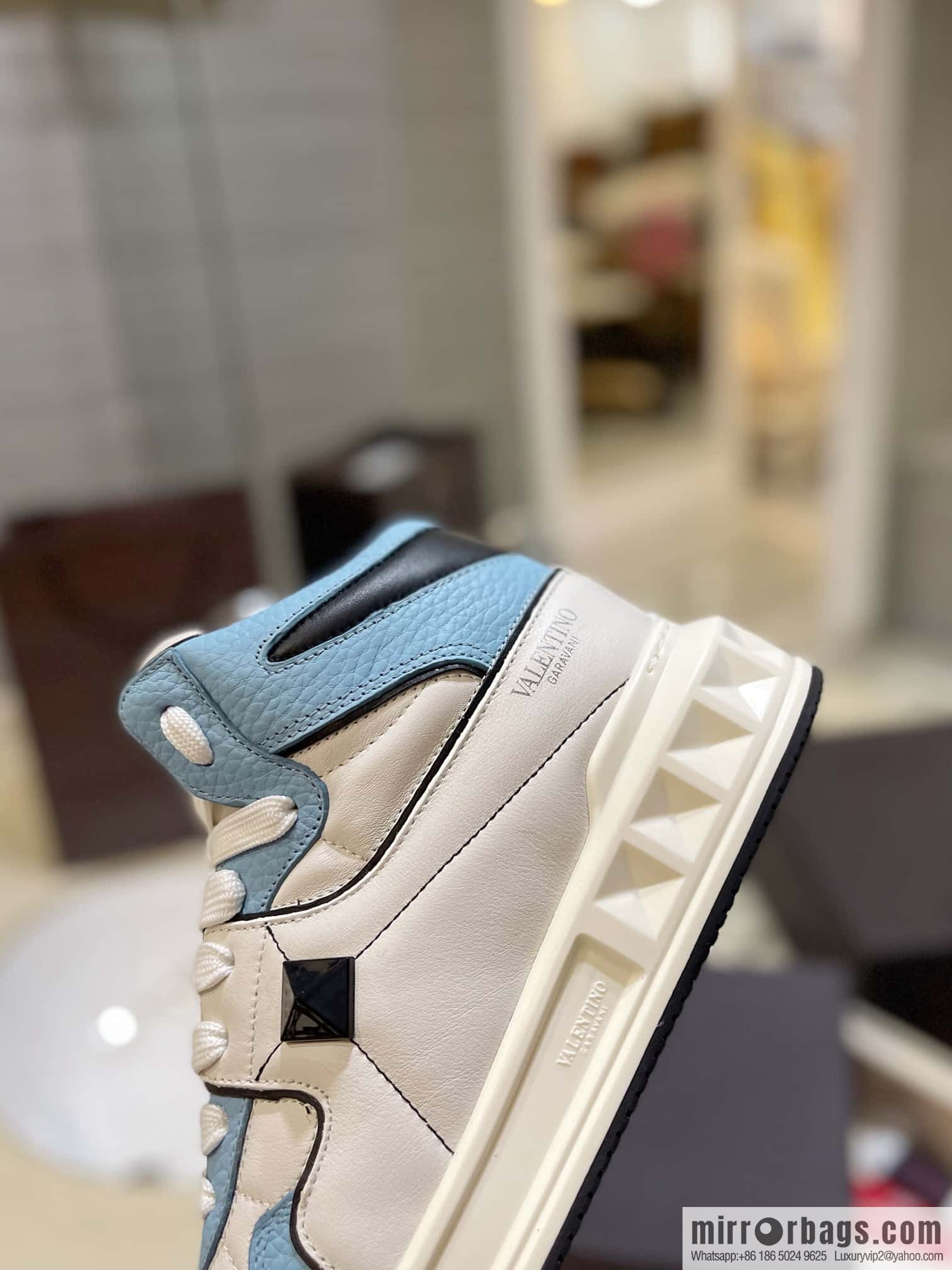 🐰🐰The highest-end high-top, the latest couple casual sports shoes at the franchise store, high-top shoes.