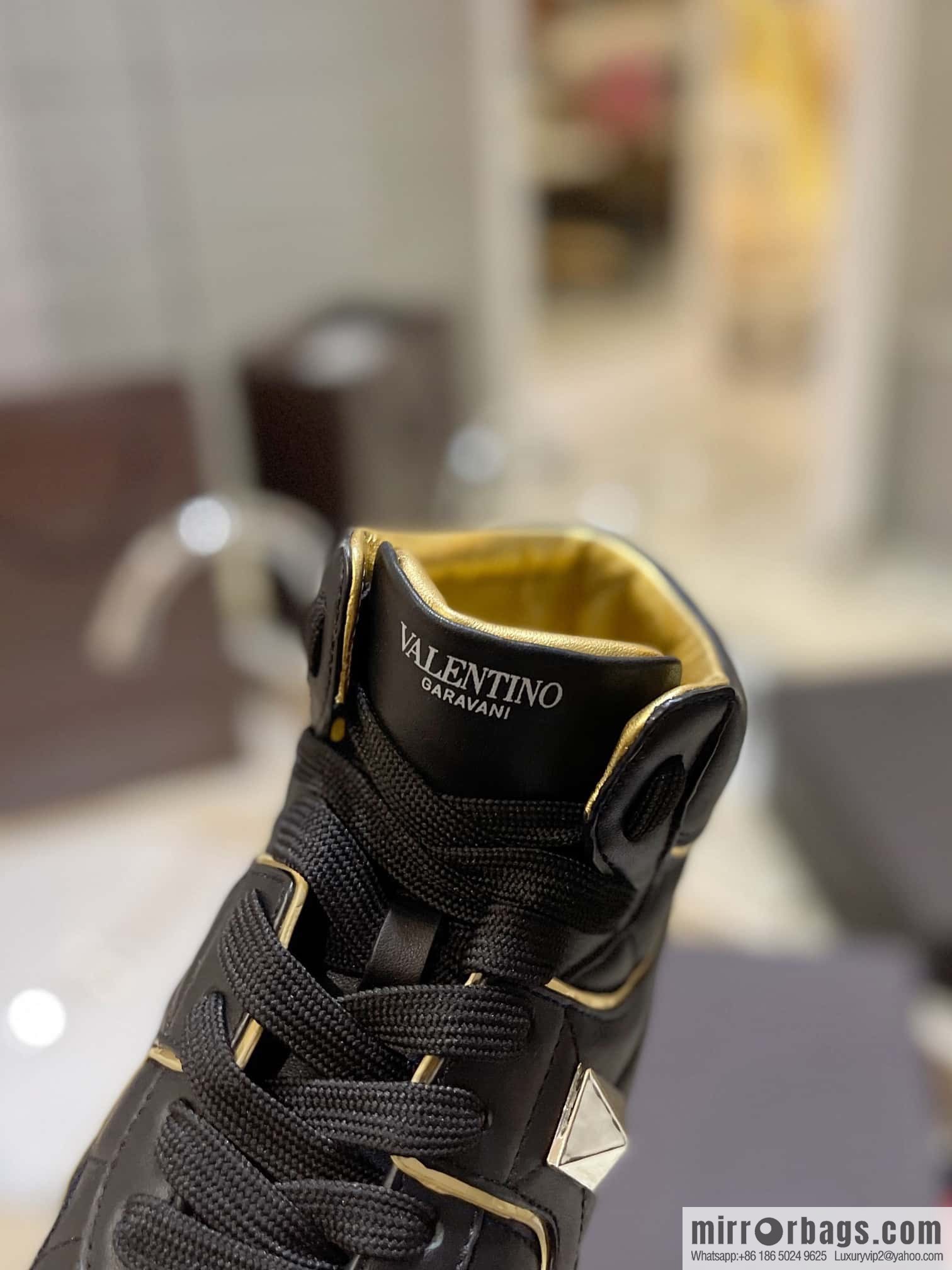 🐰🐰The highest-end high-top, the latest couple casual sports shoes at the franchise store, high-top shoes.