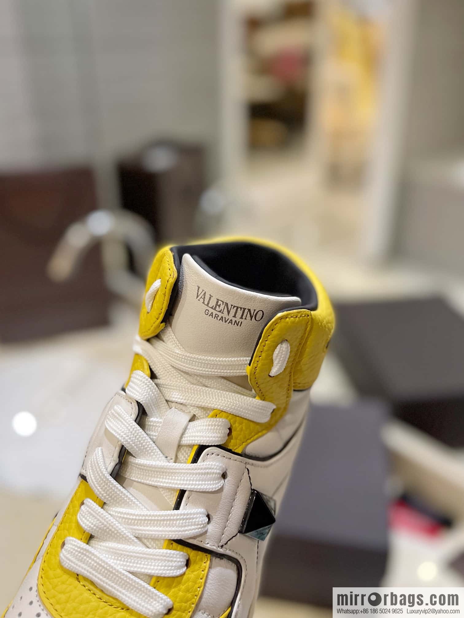 🐰🐰The highest-end high-top, the latest couple casual sports shoes at the franchise store, high-top shoes.