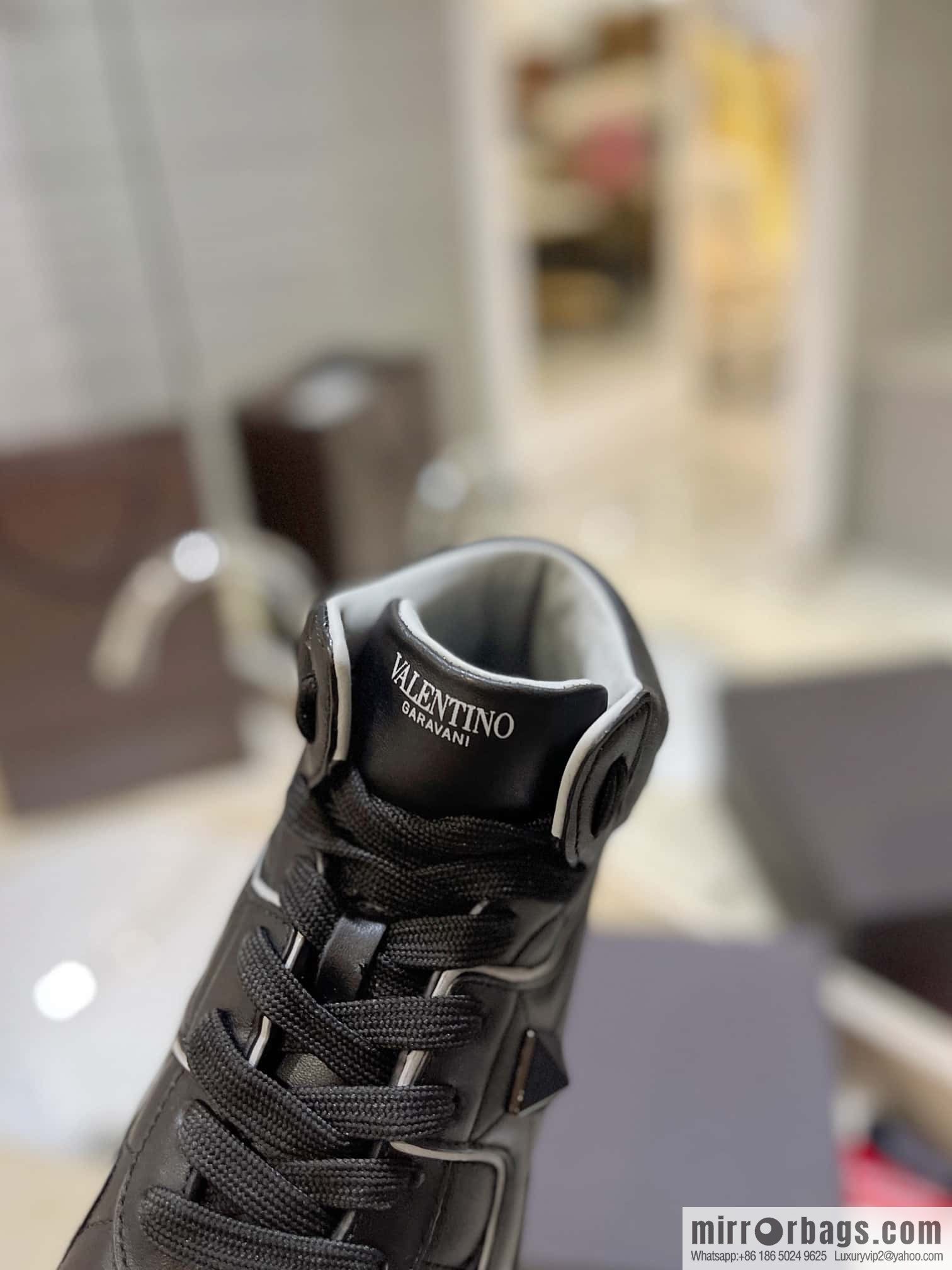 🐰🐰The highest-end high-top, the latest couple casual sports shoes at the franchise store, high-top shoes.