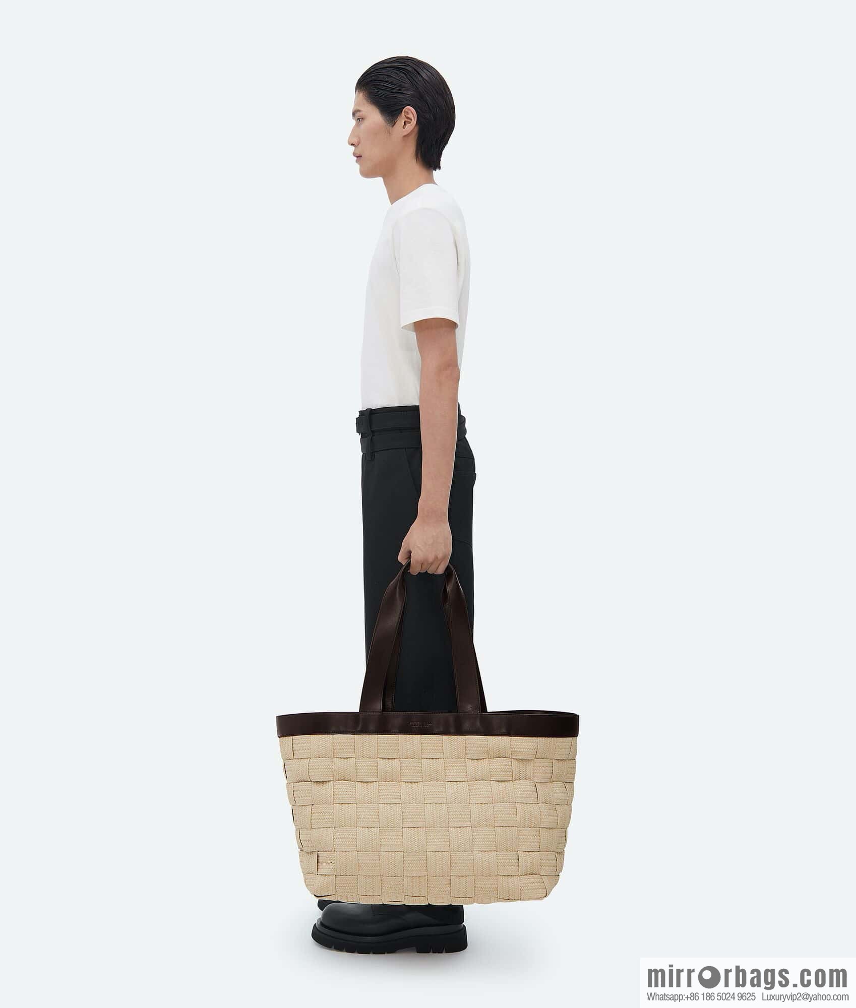 Baodiejia BV straw shoulder bag shopping bag model number: 730874