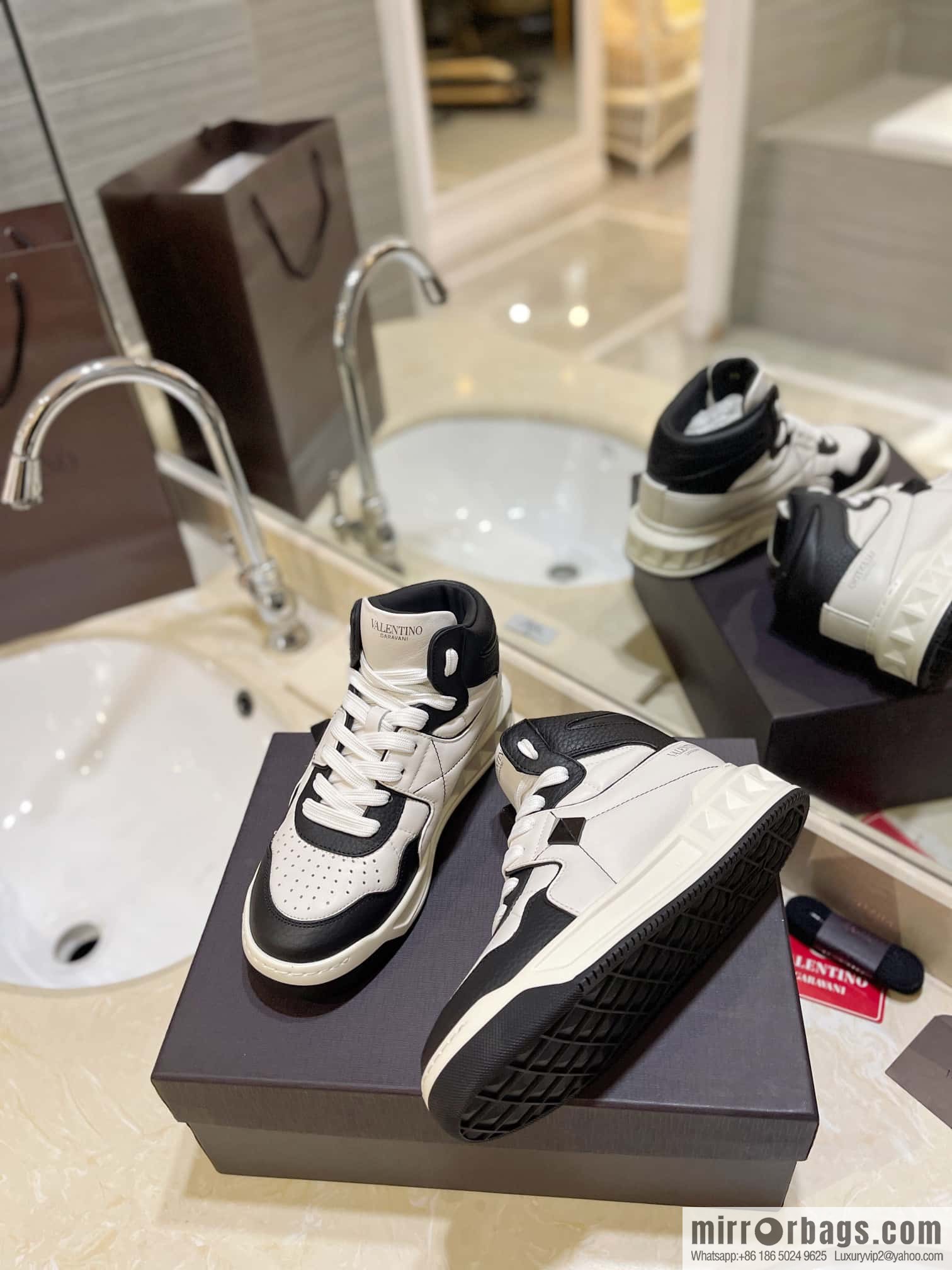 🐰🐰The highest-end high-top, the latest couple casual sports shoes at the franchise store, high-top shoes.