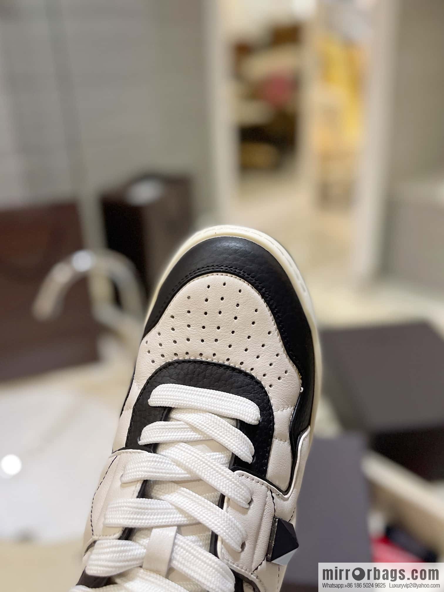 🐰🐰The highest-end high-top, the latest couple casual sports shoes at the franchise store, high-top shoes.