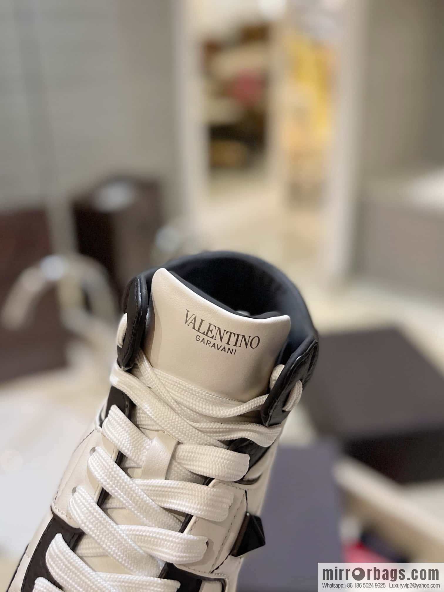 🐰🐰The highest-end high-top, the latest couple casual sports shoes at the franchise store, high-top shoes.
