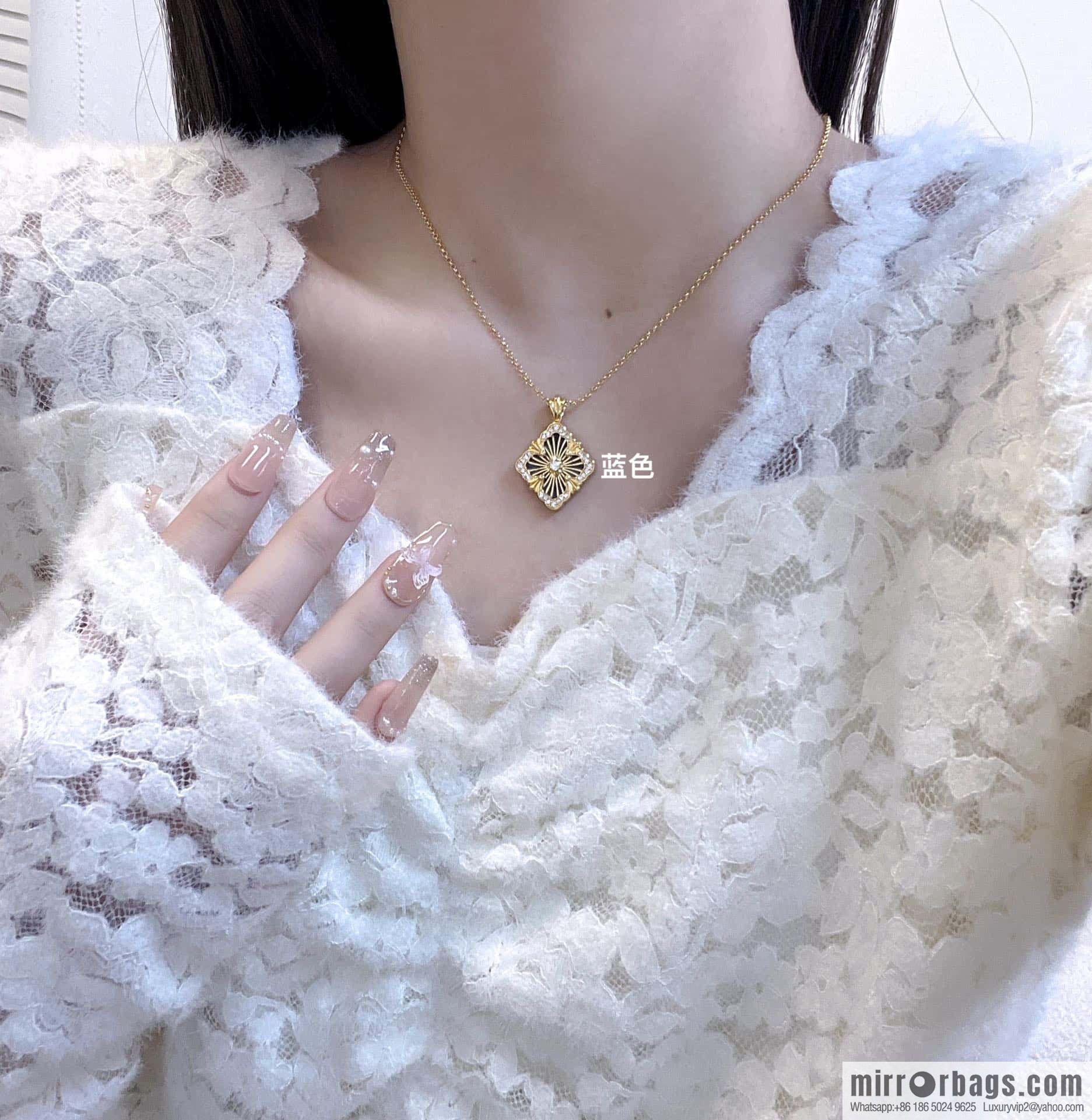 ❗️New ❗️ ☀ Buccellati Vintage court style with diamond brushed four-leaf clover shell agate chalcedony double-sided necklace ☀️