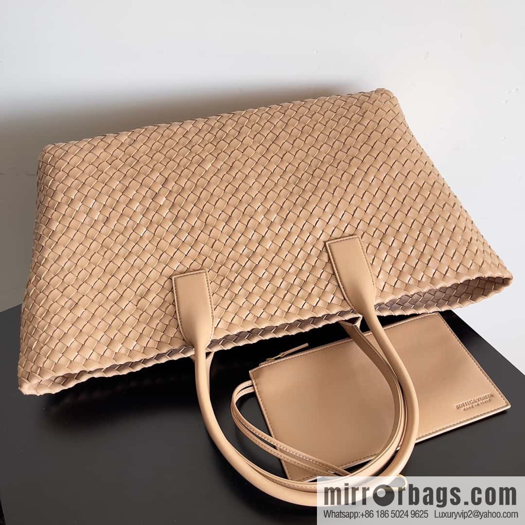 B new Cabat large shopping bag model number: 608811 tender pink