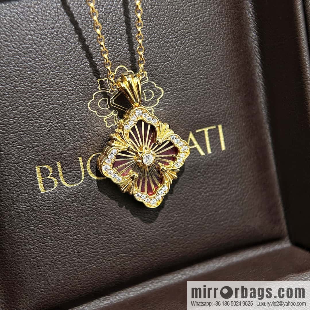 ❗️New ❗️ ☀ Buccellati Vintage court style with diamond brushed four-leaf clover shell agate chalcedony double-sided necklace ☀️