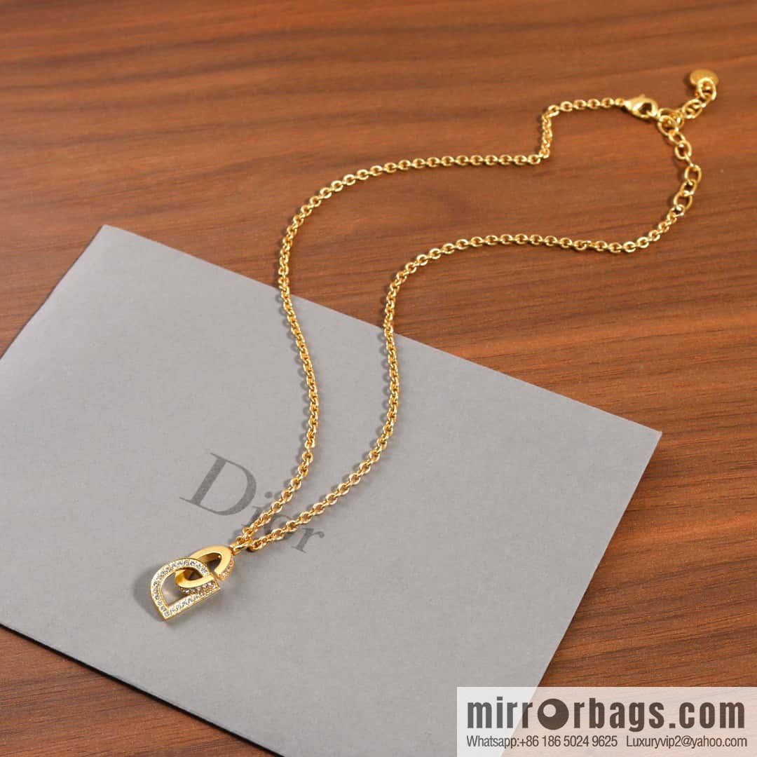New ☑️ DIOR CD edge diamond necklace