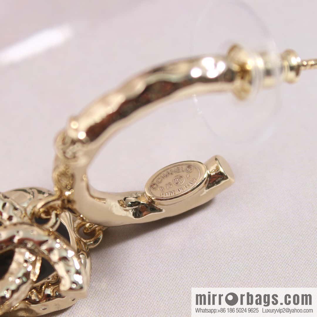 ☀️New ☑️ chanel c2 double c four-leaf clover earrings ☀️